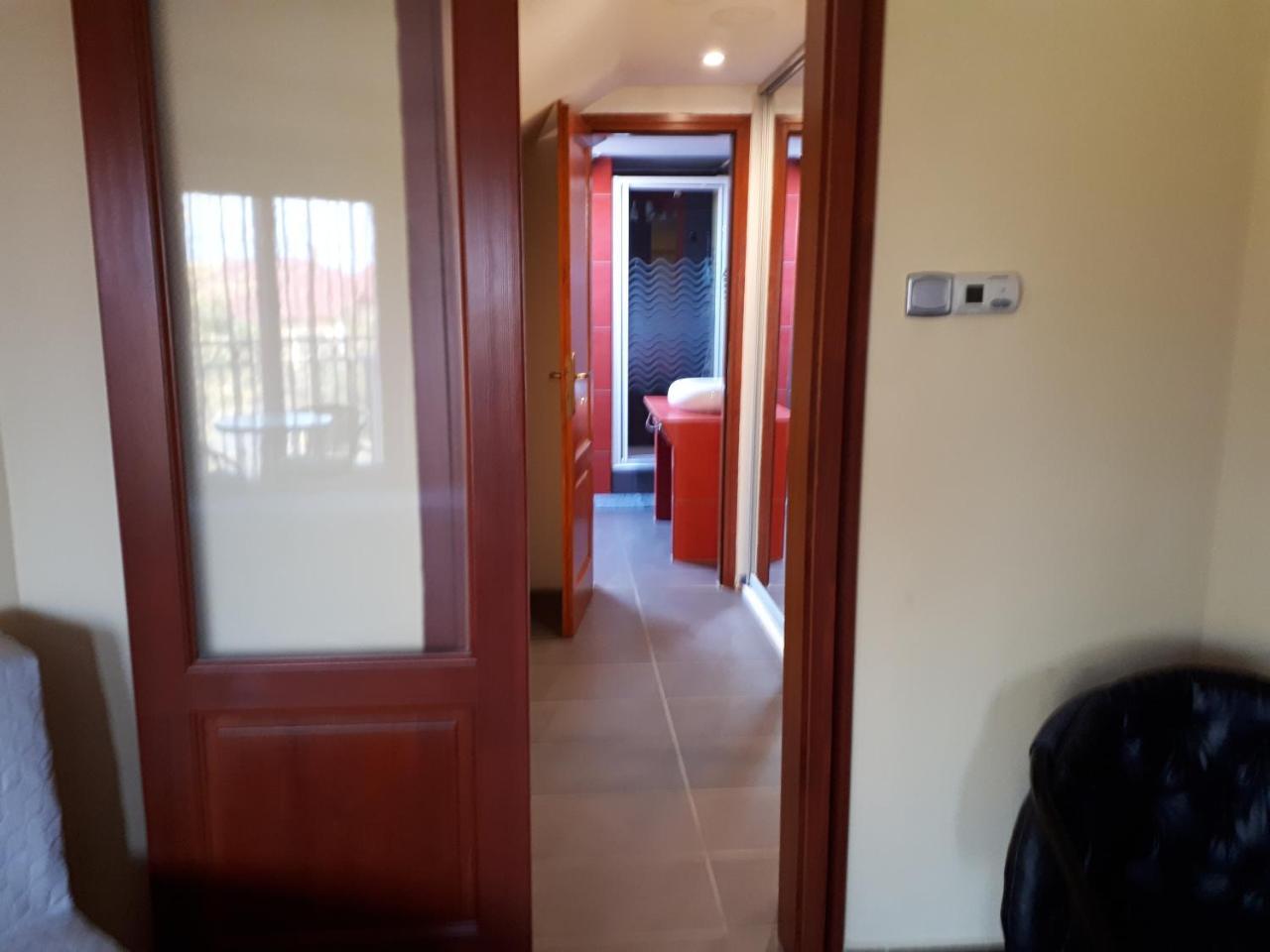 Kertvarosi Apartman Apartment Tiszaujvaros Luaran gambar